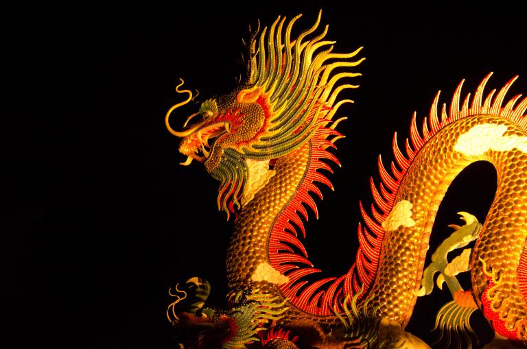 00年属龙可以纹龙吗（00年属龙纹身龙图案建议）  第2张