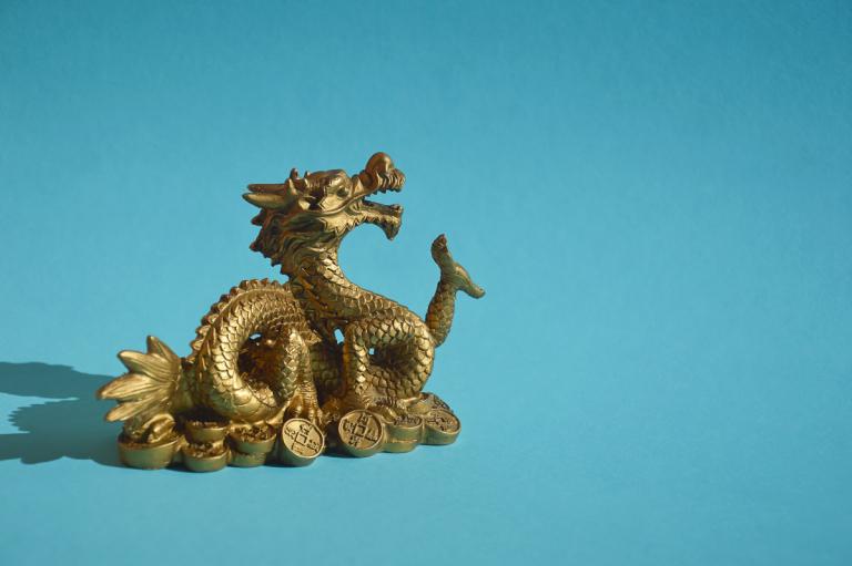 2012年属龙人今年运势（2012年属龙运势展望）  第2张